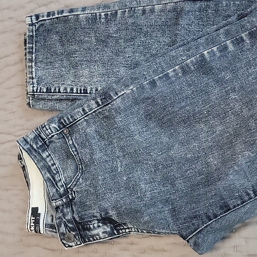 Trukfit Acid Wash Super Soft Lightweight Jeans 👖